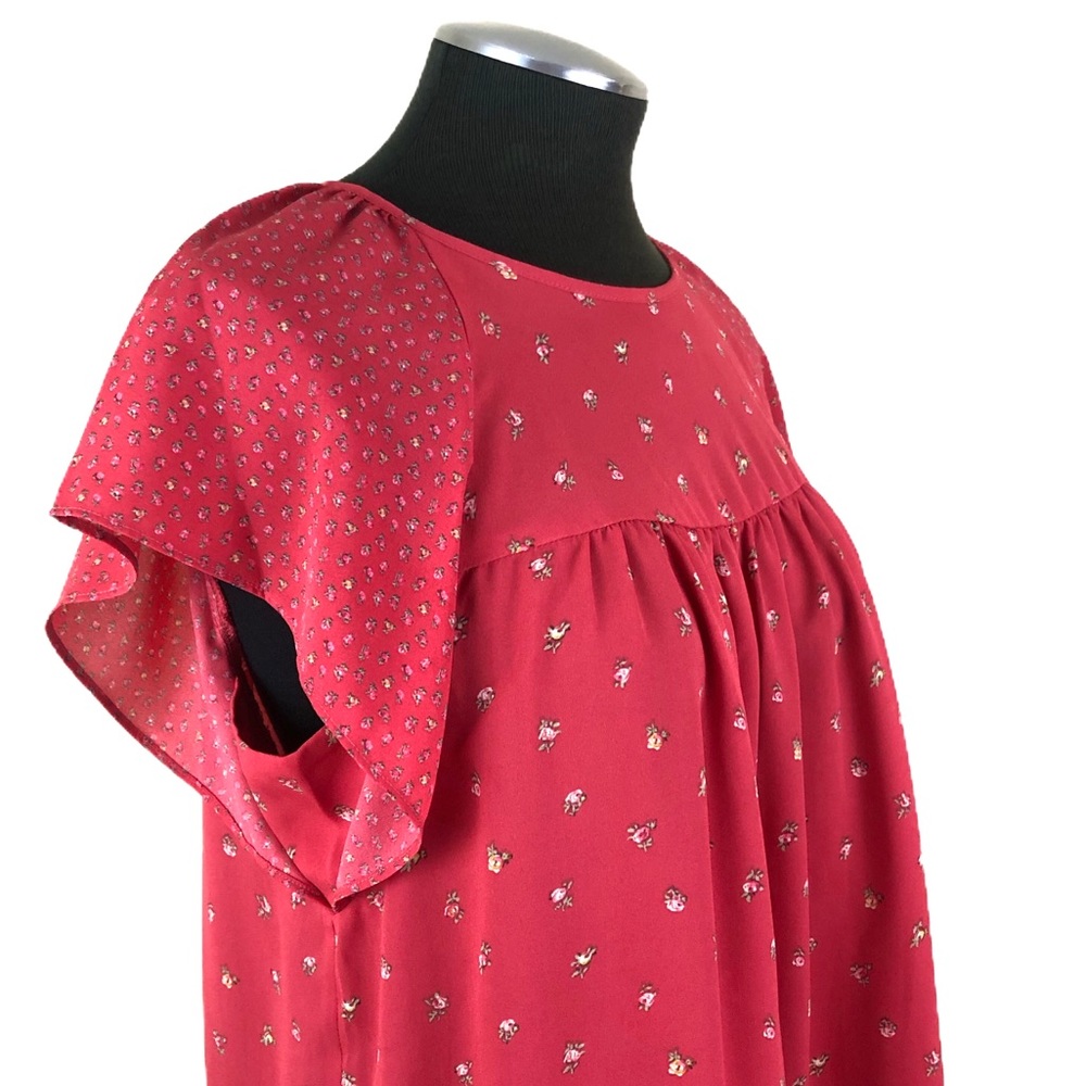GAP - Rose Flutter Top - Picture 4 of 10